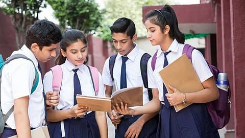 Wardha School Free Textbook Distribution