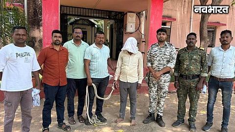 Gadchiroli police arrested Naxal supporter Bapu Venkati Jangam after 11 years. Wanted for murder and assault on govt staff, he was caught in Nadikuda village.