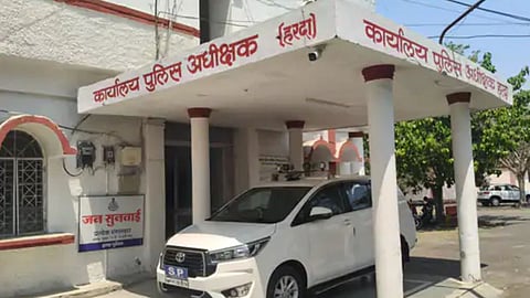 ladies-constable-blackmailing-case-bhopal-shopkeeper-arrested