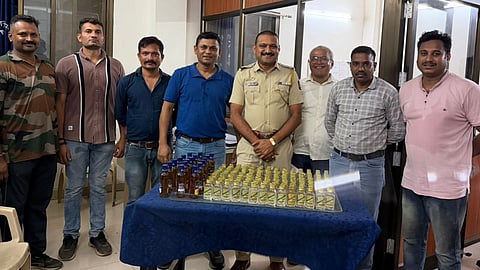 mohadi illegal mahua liquor factory raided gas cylinder used