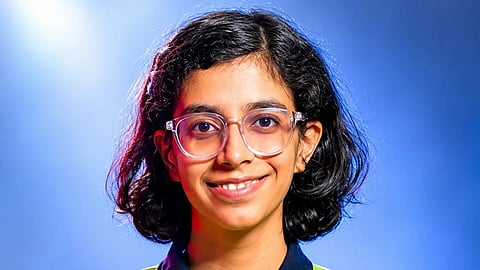 JEE Advanced Girl Topper Aarohi Deshpande Story