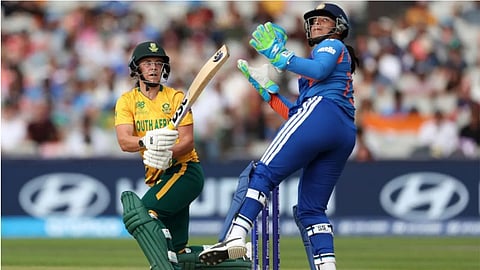 Marizanne Kapp's explosive display: She set multiple records with a powerful innings, becoming the first South African batter to achieve this feat.