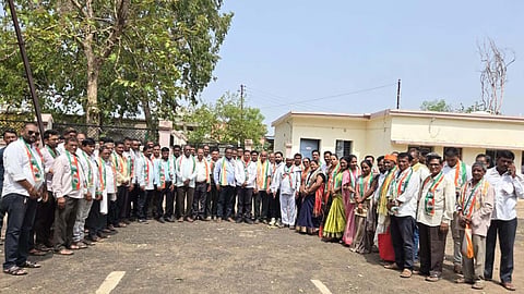 NCP Workers Join Congress In Gadchiroli