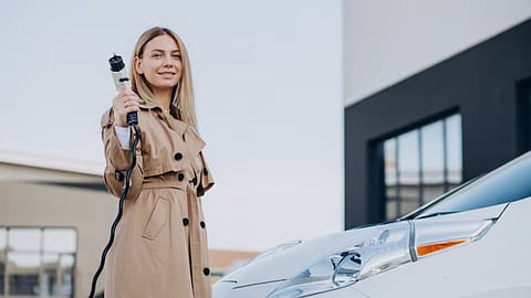 Petrol and electric power hybrid cars Plug-in Hybrid Vehicles