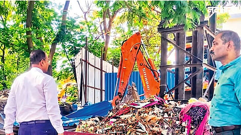 The Pune Municipal Corporation (PMC) has accelerated the Katraj-Kondhwa road widening project, issuing a two-day ultimatum to remove all illegal encroachments.