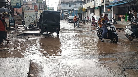Road Pothole Accident Risk In Bhandara