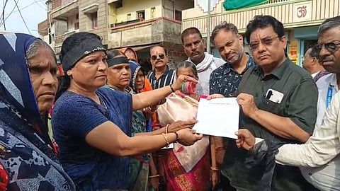 Vidisha Mahila Congress Protest After Meenakshi Natrajan Nomination Cancelled