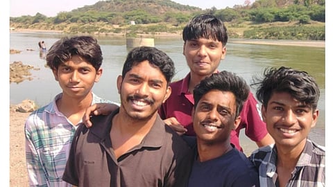 Wardha River Accident
