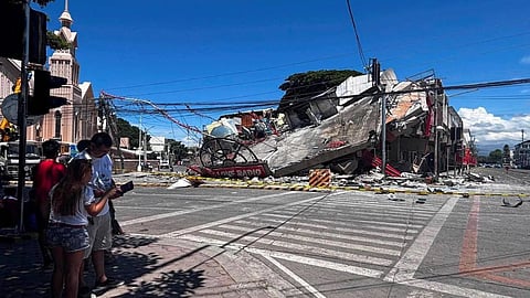 earthquake in Philippines