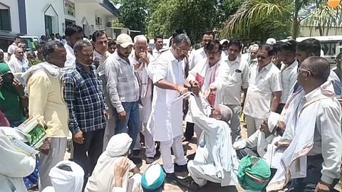 Farmers Stage Protest, Attempt to Stop Cabinet Minister Bhupendra Chaudhary’s Convoy
