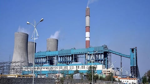 Bawankule takes a tough stance on Koradi-Khaparkheda fly ash disposal; orders work in 'mission mode' with reviews every 15 days.