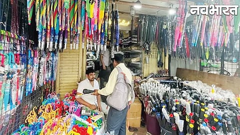 'Rainy fashion' takes Nagpur's markets by storm; growing craze for matching umbrellas and trendy raincoats for a stylish look.