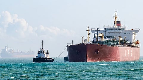 Hormuz crisis averted, major relief for India! Ship belonging to a Nagpur-based company sets sail for home with 22,000 metric tonnes of LPG.