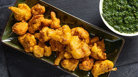 6 types of Pakoras for your monsoon evening, tasty and yummy pakora for tea time