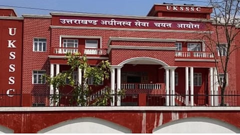 UKSSSC has invited applications for 398 posts including Junior Assistant, Stenographer and Personal Assistant in Uttarakhand.