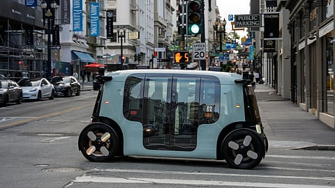 Amazon driverless robotaxi receives major approval AI will now drive the car