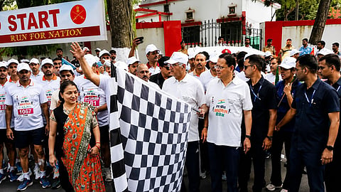 Kargil Vijay Diwas: CM Dhami flags off the 'Run for Kargil Heroes' marathon and pays tribute to the martyrs.