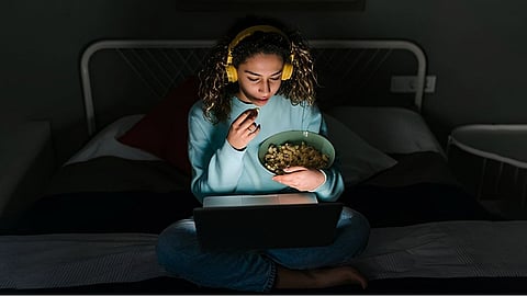 Healthy aging tips best dinner time before sleep brain health