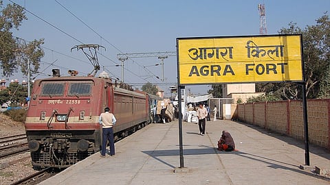 RPF Faces Fresh Controversy After Family Taken Off Train Following Chain Pulling Agra Fort Station