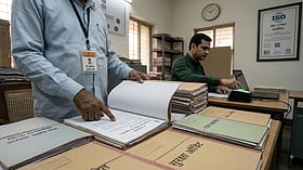Yavatmal News: ग्राम विकास अधिकारी फिर निलंबित, शासकीय निधि गबन मामले में फंसे