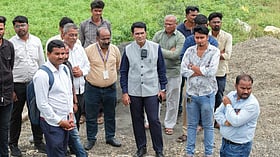 हर्सूल में भूमाफिया पर मनपा का प्रहार, 750 अवैध प्लॉटों पर चला बुलडोजर, दो अनधिकृत ले-आउट ध्वस्त