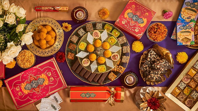 दीवाली मिठाई अलर्ट: मिठाई खरीदने से पहले पैकेट पर ये बातें जरूर जांचें