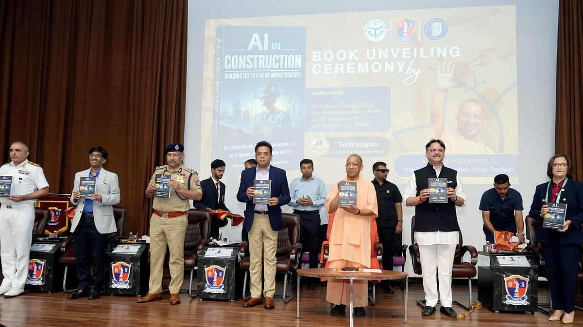 Tech Sangam 2026: सीएम योगी ने लॉन्च किया LEXQ सेंटर; फॉरेंसिक जांच को मिलेगी नई दिशा, देखें तस्वीरें