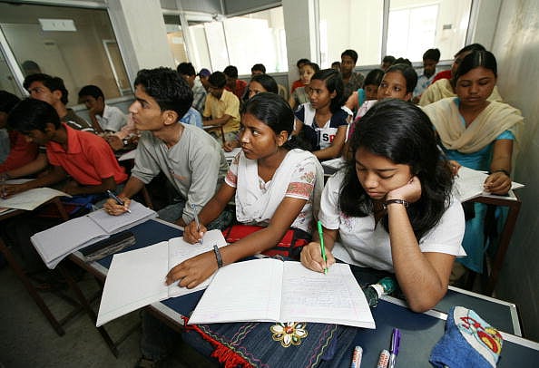 झारखंड : अपने ही घर में हाशिए पर पड़े लोग