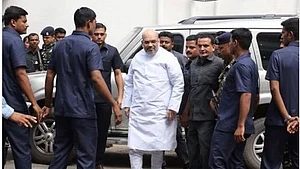 2002 दंगों में सजा काट रही माया  कोडनानी के बचाव में  अमित शाह ने दी गवाही