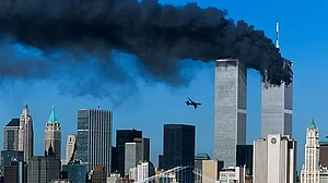 9/11 के सत्रह
साल : अब भी डराते हैं कुछ सवाल