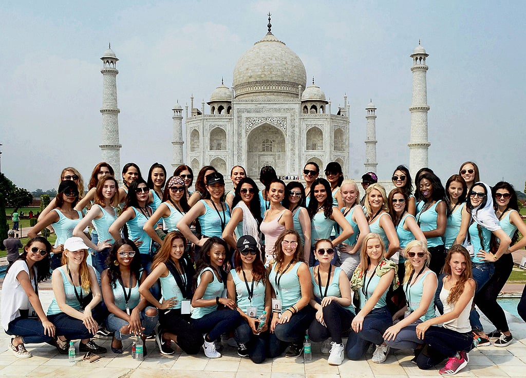 श्रद्धांजलि, विरोध और सुंदरता : 18 सितंबर को तस्वीरों में देश