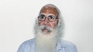 नोटबंदी से पैदा हुए संकट के लिए प्रधानमंत्री मोदी जिम्मेदार: अरुण कुमार