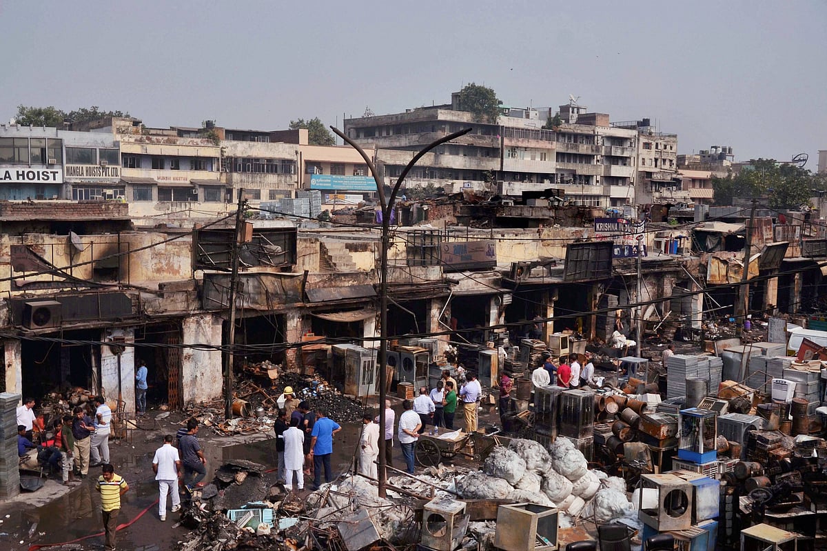 हाईवे पर उतरे लड़ाकू, और छठ पूजा का उत्सव