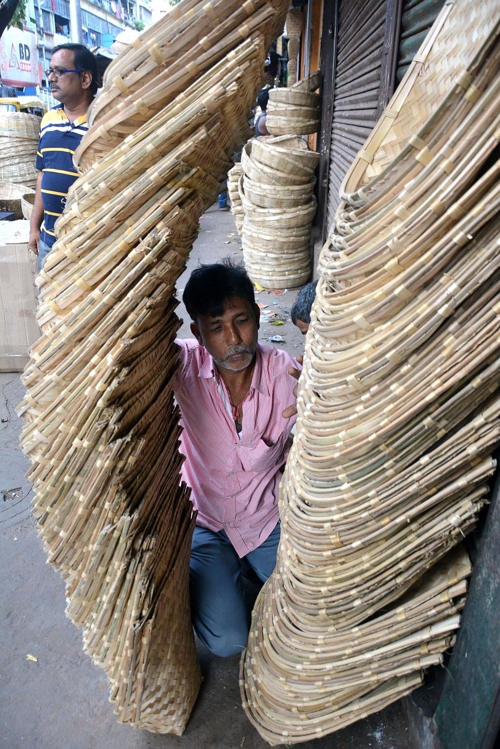शांति, खूबसूरती और विरोध, ऐसा रहा आज का दिन