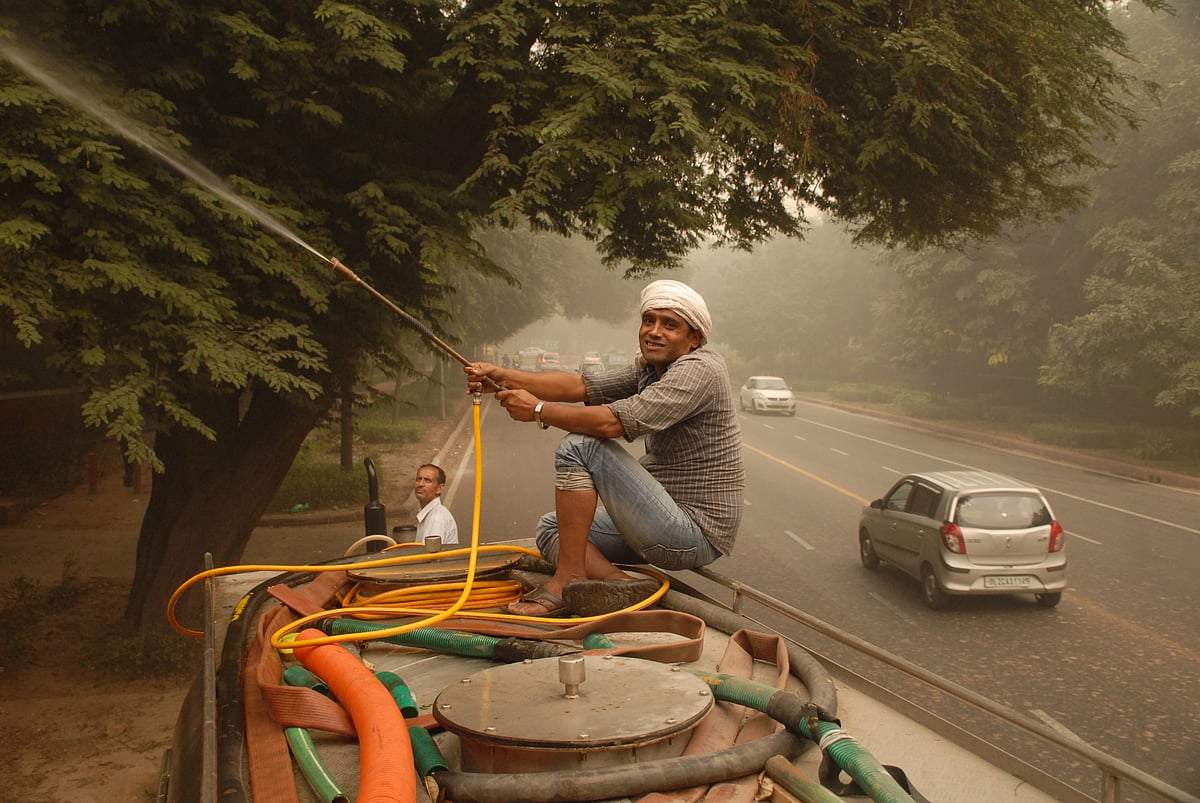 नोटबंदी की बरसी: पूरे देश ने मनाया काला दिवस