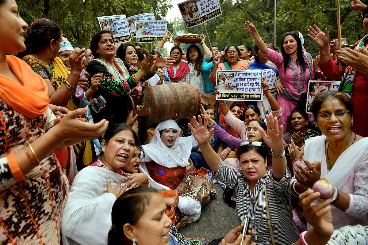 जाफरान की खेती और अनोखे प्रदर्शन...ऐसा रहा 6 नवंबर 2017 का दिन