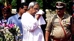 नवीन पटनायक पर चुनावी हलफनामे में गलत जानकारी देने का आरोप, क्या रद्द हो सकती है विधानसभा की उनकी सदस्यता?