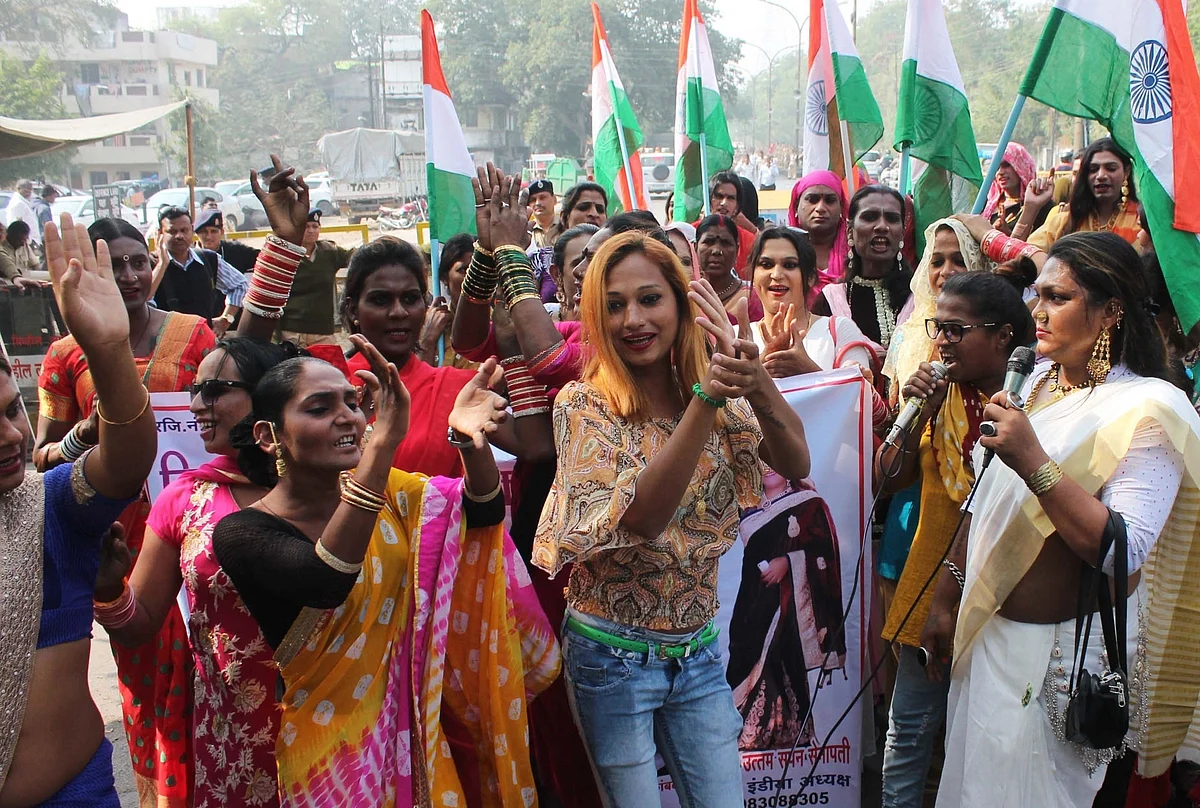 ट्रांसजेंडर कानून नालसा मामले के न्यायिक फैसले को करता है धराशायी, क्या खतरे में हैं मौलिक अधिकार?