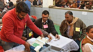 उत्तर प्रदेश निकाय चुनाव: वोटों की गिनती जारी, मायावती की बीएसपी की वापसी के संकेत, 4 पर आगे