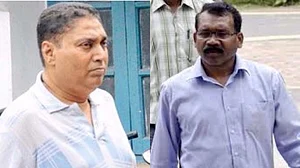 तमिलनाडु के राज्यपाल के दामाद विजय जोशी और मधु कोड़ा को 3 साल की सजा, 25 लाख का जुर्माना