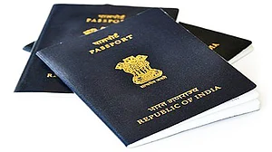 अब एड्रेस प्रूफ के तौर पर काम नहीं आएगा पासपोर्ट, ईसीआर वाला पासपोर्ट नारंगी रंग का होगा