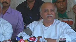 हिंदुओं की आवाज दबाने के लिए मेरा एनकाउंटर कराने की साजिश: तोगड़िया का सनसनीखेज आरोप