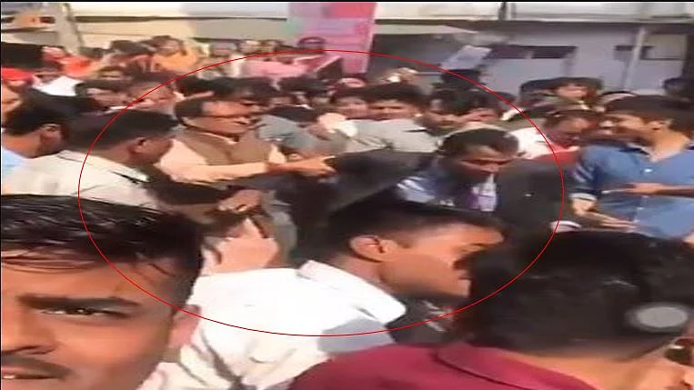 फोटो: सोशल मीडिया