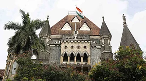 सोहराबुद्दीन फर्जी एनकाउंटर केस: बॉम्बे हाईकोर्ट का आदेश, मीडिया रिपोर्टिंग पर कोई पाबंदी नहीं