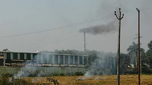 सरकारी तंत्र बातें तो खूब करता है, फिर भी विनिर्माण और उत्पादन में क्यों है भारत फिसड्डी?