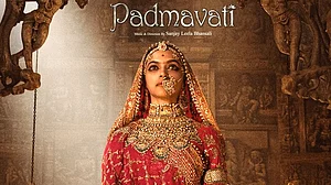 ‘पद्मावत’ के निर्माता ने खटखटाया सुप्रीम कोर्ट का दरवाजा, 4 राज्यों में फिल्म पर लगी रोक हटाने की मांग