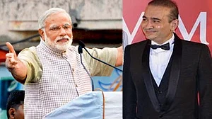 हे नीरव ! कितना अच्छा होता अगर तुम अपना ‘सरनेम’ मोदी भी साथ लेकर भागे होते