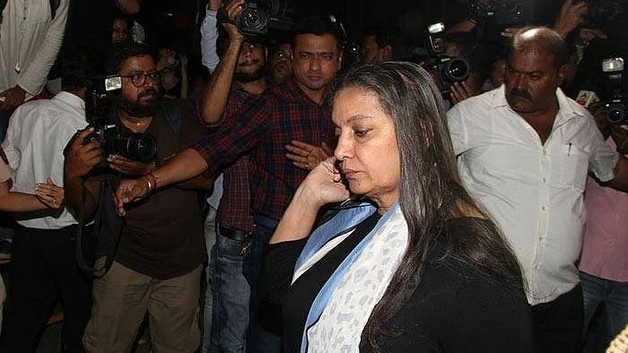 शबाना आजमी