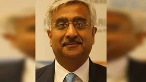 दिल्ली सरकार का काम-काज बंद, चीफ सेक्रेटरी के साथ हुई बदसलूकी को लेकर ‘आप’ और आईएएस एसोसिएशन में ठनी