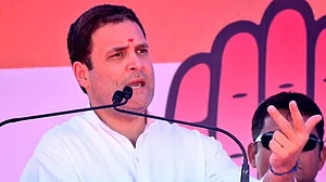 कर्नाटक: राहुल गांधी का पीएम मोदी पर हमला, कहा, नीरव मोदी और माल्या भाग गए, ‘चौकीदार’ ने कुछ नहीं कहा